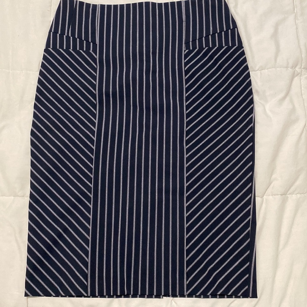 Navy blue pinstriped skirt, size 10